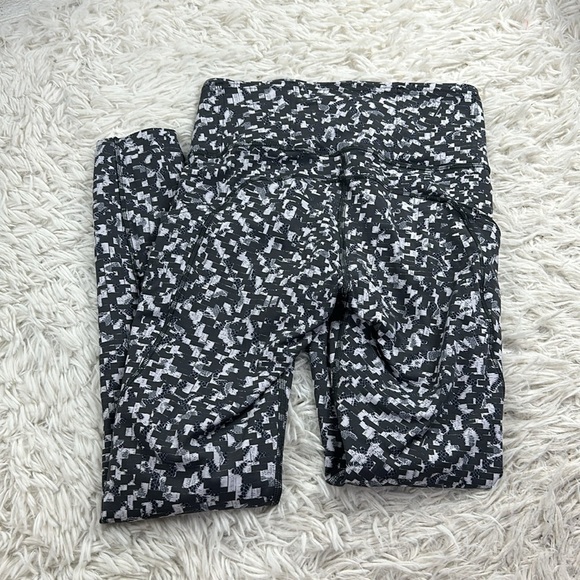 Lululemon Fast and Free Tight II 25" *Non-Reflective Nulux Pace Lace Graphite Gr - Picture 4 of 6